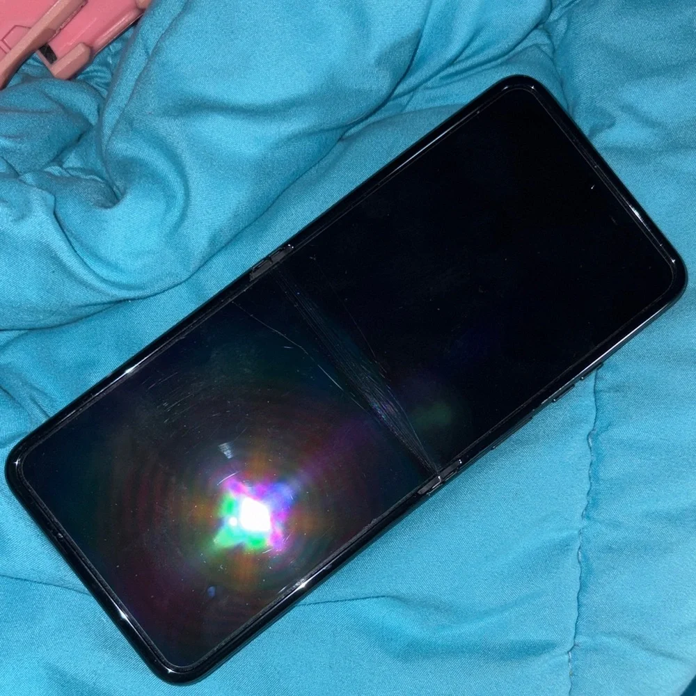 Motorola Razr 3 Black Foldable Smartphone